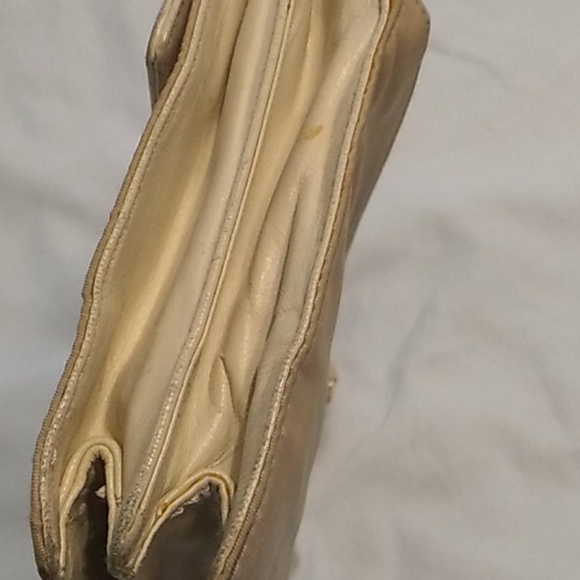 Authentic Prada bag - Picture 9 of 11